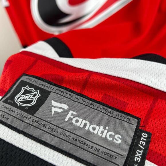 Carolina Hurricanes Seth Jarvis #24 Fanatics Breakaway Home Jersey 3XL Red NHL - Picture 7 of 9
